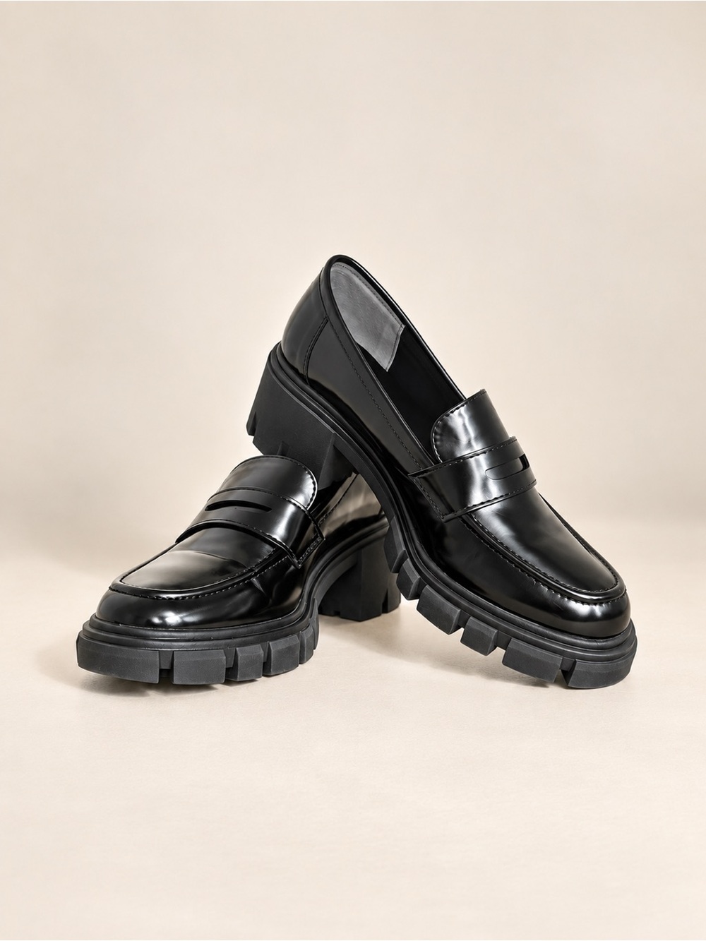 Sincerely Jules Dylan Black Chunky Lug Sole Platform Penny Loafers Women’s 6.5